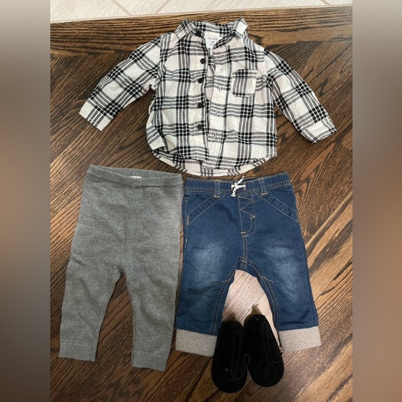 Okie dokie baby clothes lot . Like new - Picture 1 of 1